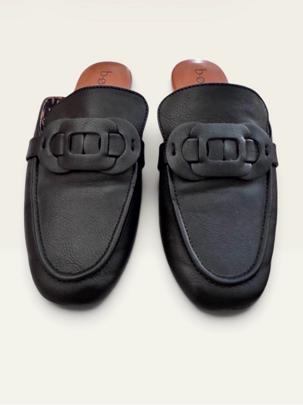 b.o.c. Pima Black Mule Slides Size 8 - Picture 3 of 10